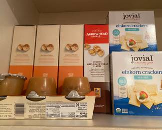 Organic cereal, crackers, pudding and rick cakes