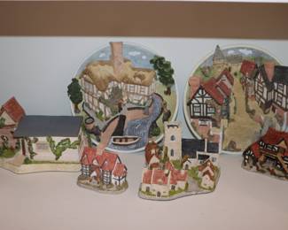 David Winter Cottages w/Boxes