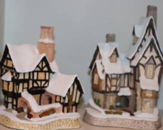 David Winter Cottages w/Boxes