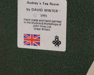 David Winter Cottages w/Boxes