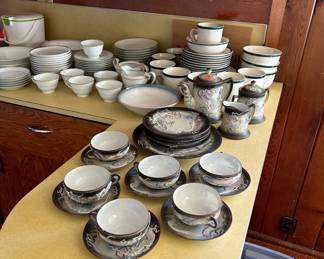 Japanese Moriage Dragonware Tea Set - Service for 6