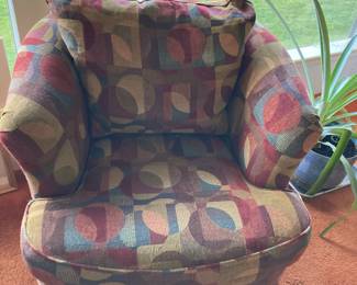La-Z-Boy Barrel Swivel Chair with Geometric Upholstery