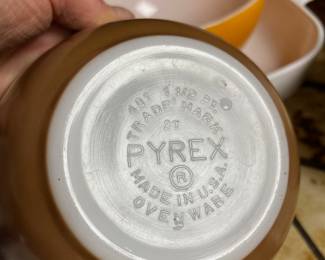 Pyrex Yellow Cinderella Handled Small Mixing Bowl, Pyrex Yellow Cinderella Small  Mixing Bowl, Pyrex Brown Small Mixing Bowl
