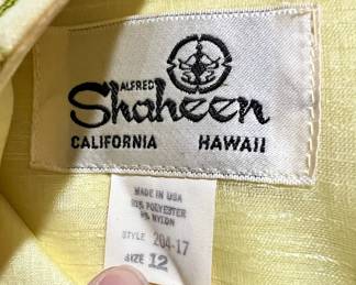1970's Alfred Shaheen Mandarin Collar Caftan Gown - Size 12 - Made in Hawaii
