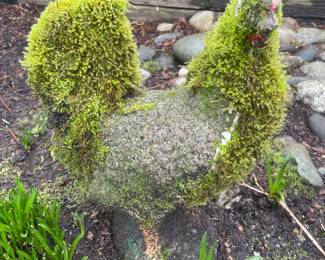 Concrete Rooster Outdoor Statue
