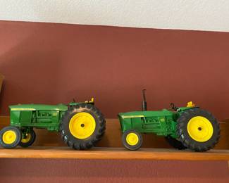Ertl John Deere Die Cast Metal Tractor - 4820, Ertl John Deere Die Cast Metal Tractor - 4826