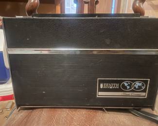 Zenith Trans Oceanic Royal Solid State Radio
