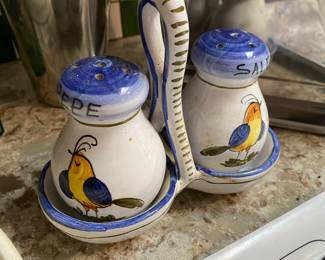 Signed Deruta Italian Pottery Salt and Pepper Shakers with Carrier