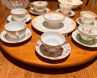 Vintage cups and saucers. 