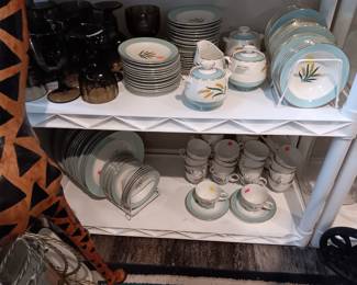 Vintage blue wheat dishes 