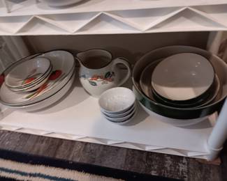 Mixing bowls, salad sets