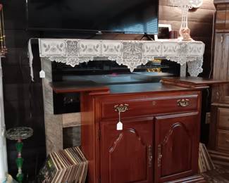 One drawer, 2 door serving cart.  Ma the scarf 
