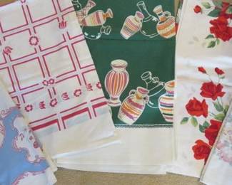 Vintage Linen Tablecloths