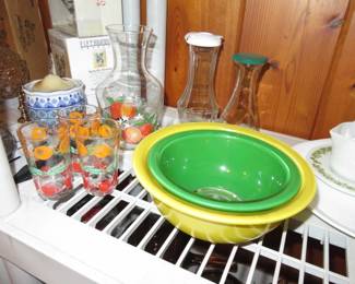 Vintage Orange Juice Pitcher/Glasses, Glass Green/Yellow Nesting Bowls