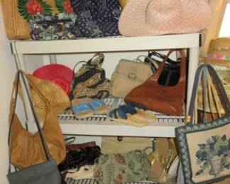 Ladies Vintage Purses 