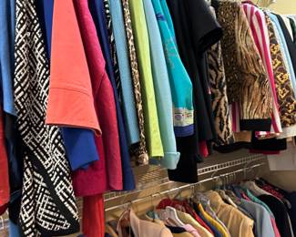 Ladies clothing 