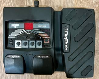 DigiTech RP90 Modeling Guitar Processor