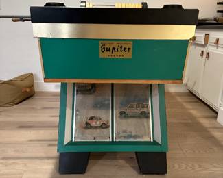 Table foot competition Jupiter 6 stars from 1970.  https://www.babyfootvintage.com/69-baby-foot-jupiter