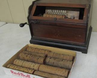Concert Roller Organ - Plays!