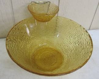 Vintage Chip & Dip Bowl