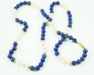 Gorgeous Mikimoto 14k Yellow Gold, Lapis and Pearl Necklace 