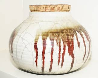 White & Burgundy Stoneware Pot