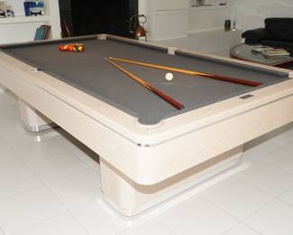 Olhausen 10ft Regulation Size Billiards Table w/ Accessories and Cues