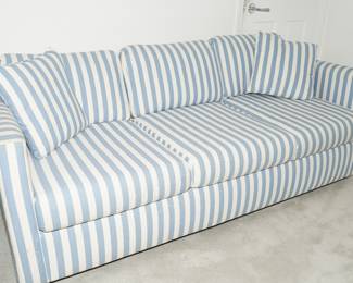 Queen Size Sleeper Sofa