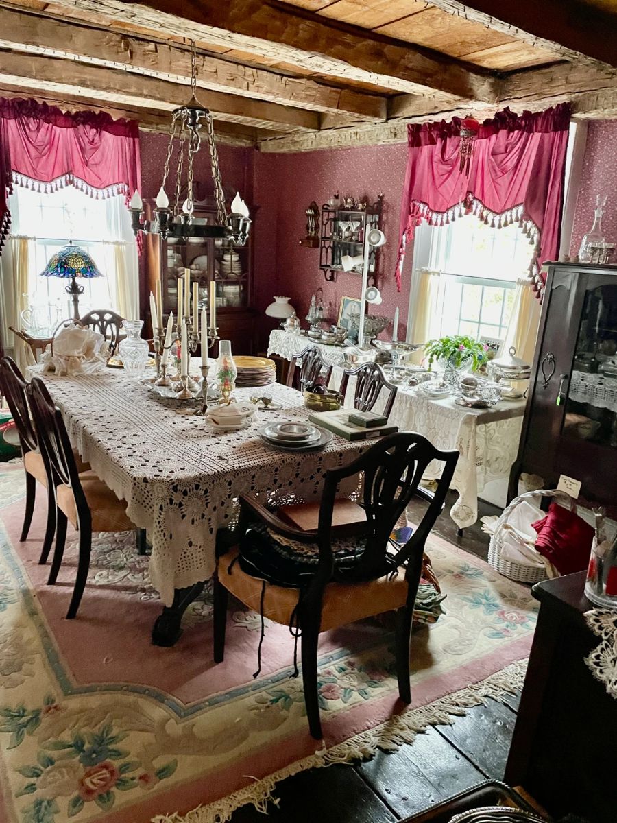 BUCKINGHAM ESTATE SALE Easton, CT starts on 2/16/2024