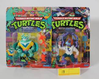 18. 2PC TMNT Ray Fillet & Baxter Stockman Figures