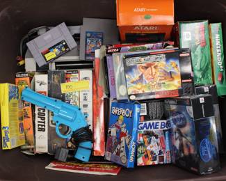 100. LG Collection Nintendo & Other Games & Consoles