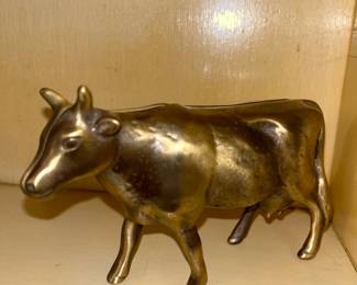 Item:  8 - Price: $40.00   Vintage Cast Iron Bank