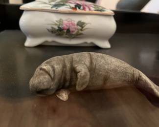 Item:  60 - Price: $10.00   Decor 