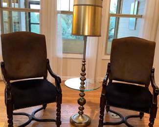 Item:  71 - Price:   $125.00  Light Table                               There are 2 in the home