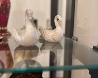 Item:  53 - Price:  CFP