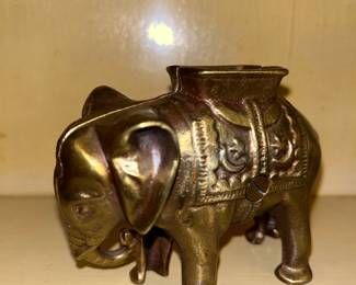 Item:  21 - Price:   $40.00  Vintage Cast Iron