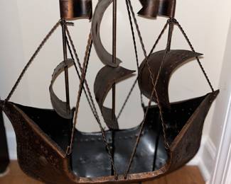 Item:  67 - Price:  $45.00  Clipper Metal