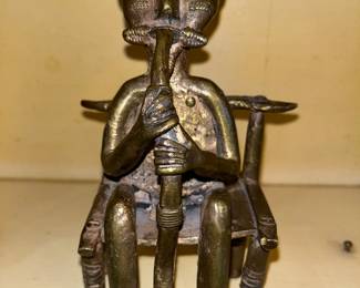 Item:  16 - Price:  $40.00  Vintage Cast Iron 