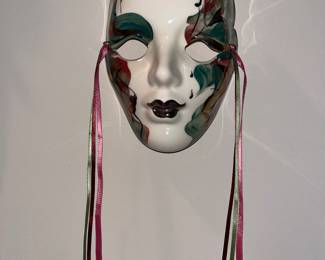 Item:  29 - Price:   $40.00  NOLA