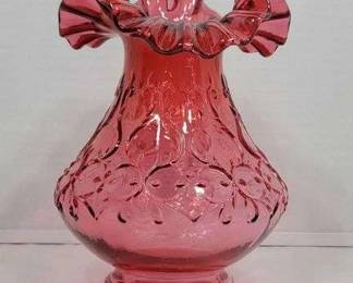 6 Fenton Cranberry Spanish Lace Ruffle Rim Vase.