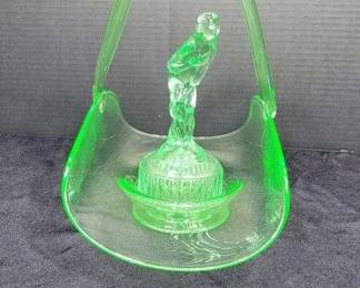 5 Bashful Charlotte Venus Rising Removable Center Piece in Rolled Green Uranium Glass Basket
