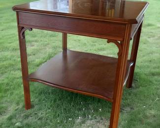 Harden 318 Accent Table