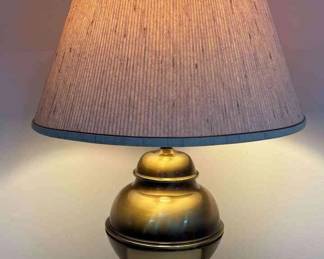 Traditional Brass Urn Style Table Lamp With Shade 
