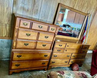 Dresser and chest of drawers