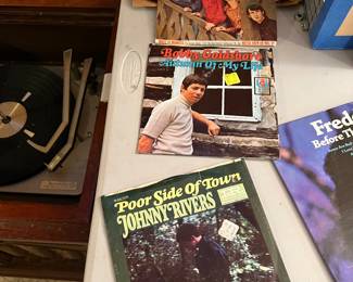 Vintage 78’s, 33’s and 45s