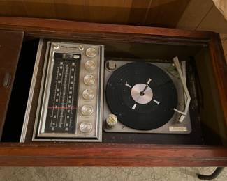 Magnavox Console Stereo