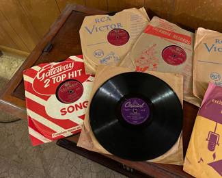 Vintage 78’s, 33’s and 45s