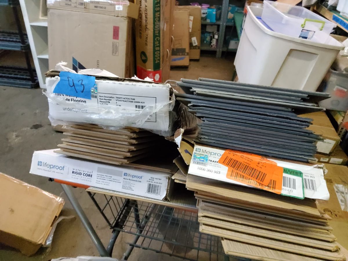 THIS AND THAT ONLINE AUCTION!!! in Lorain, OH starts on 1/25/2024