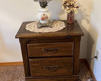 Set of nightstands 