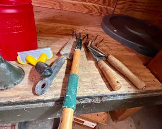 gardening tools